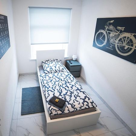 Nord-Apartment 4 I 2 Zimmer Mit Wlan & Smart-Tv Bremerhaven Exterior foto